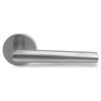 Dveřní kování M&T Dveřní nerezová klika Morgan magnet. rozety, Objekt NRz, WC/koupelna