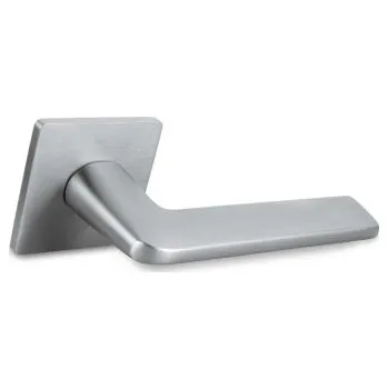 Dveřní kování M&T Dveřní nerezová klika Senza čtvercové magnet. rozety, Objekt NRz, madlo/klika R