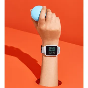 Amazfit Bip na ruce