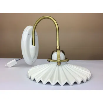 ALDO BERNARDI Porcelánové nástěnné svítidlo retro Linea Piega Proveden: Bílá 220