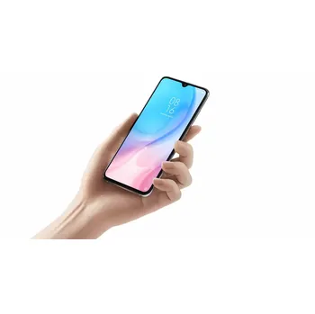 Xiaomi Mi 9 Lite v ruce