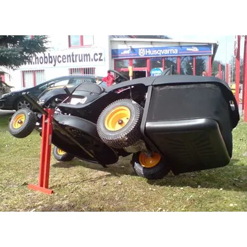 Zahradní traktor Univerzální zvedák na traktory všech značek