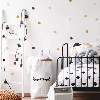 Samolepící dekorace Yokodesign Samolepky puntíky malé - hnědé