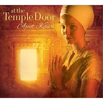 Zahraniční hudba At The Temple Door - Ajeet Kaur [CD]