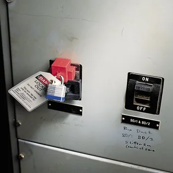 Jistič Uzávěr jističů pro napětí 400 - 690 V