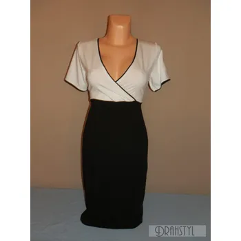 Dámské šaty Bíločerné šaty SVÁTKA, Barva Černobílá, Velikost M 38 , Materiál 96% Viskoza 4% Lycra