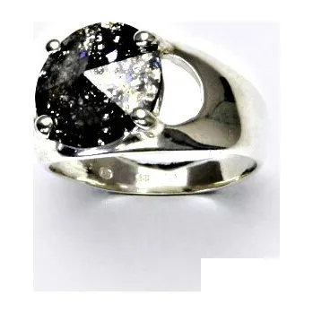 Prsten Stříbrný prsten s krystalem Swarovski (barva Black Patina) T 1188