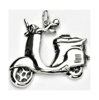 Přívěsek Stříbrný přívěsek, moped s patinou, přívěšek ze stříbra, stříbro, P 356