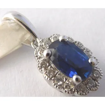 Prsten Klenoty Budín Luxusní diamantový přívěsek z bílého zlata s modrým safírem 585/0,65gr 3870320 (Klenoty Budín Luxusní diamantový přívěsek z bílého zlata s modrým safírem 585/0,65gr 3870320)