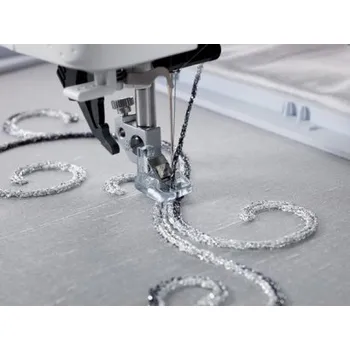 Příslušenství k šicímu stroji Příslušenství Pfaff - Pfaff patka pro Couching - našívání šňůrek volným quiltem 820912096