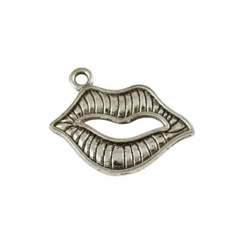 Přívěsek Přívěsek pusa 25x18mm