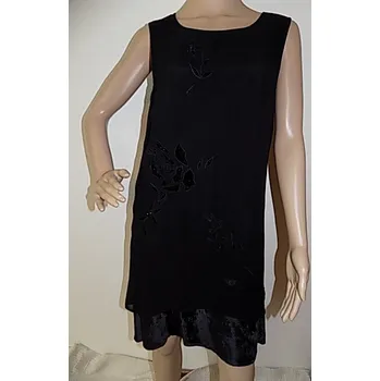 Dámské šaty Šaty černé s výšivkou (Dámské černé šaty)