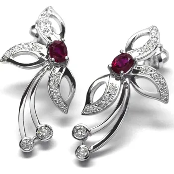 Náušnice Klenoty Budín Ručně vyrobené náušnice z bílého zlata s rubíny a diamanty J-28484-17 (J-28484-17 - POŠTOVNÉ ZDARMA!!)