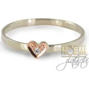 Prsten Prsten z bílého zlata se srdíčkem 0091 + DÁREK ZDARMA