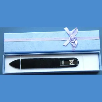 Skleněný pilník na nehty Swarovski střední 140/2mm písmeno - "W"