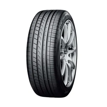 4x4 pneu Yokohama BluEarth RV-02 215/60 R16 95 H