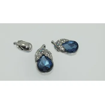 Souprava šperků RiverSperky. Dámský přívěsek z chirurgické oceli, Charmannte. OCPRIV220007