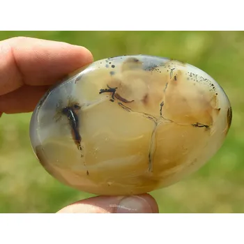Přírodní kámen Achát s dendrity 111g