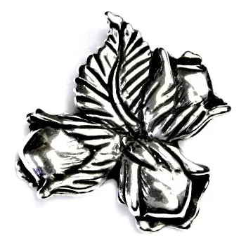 Přívěsek Stříbrný přívěsek, tři oříšky, přívěsek ze stříbra, oříšky s patinou, P 443