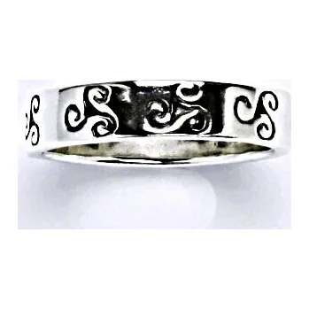 Prsten Stříbrný prsten s patinou,prsten ze stříbra,váha 4,80 g