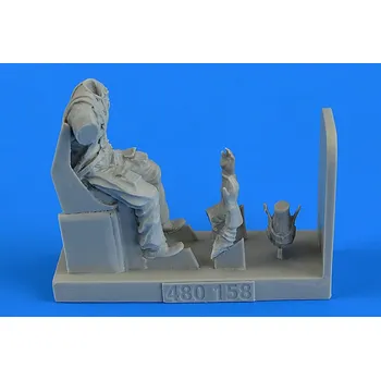 Plastikový model 1/48 Czechoslovakian AF Fighter Pilot w/ seat