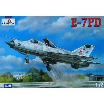 Plastikový model 1/72 E-7PD