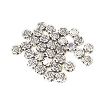 Dětské navlékací korálky Korálky plastové kostičky 10g (cca 30ks)