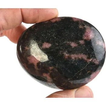 Přírodní kámen Rodonit leštěný 171g