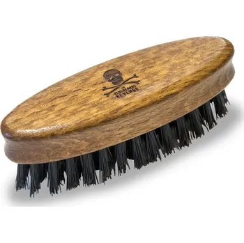 Kosmetika Bluebeards Revenge cestovní kartáč na vousy 83 mm