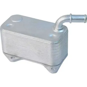 Chladič motoru NTY Chladič oleje AUDI A3 2.0TFSI 2004- A4 2.0TFSI 2004- VW GOLF V 2.0FSI,2.0GTI 2004-