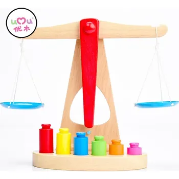 Dřevěná hračka Čína Montessori váha se závažím