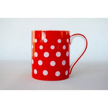 Porcelánový hrníček s puníky (Červený puntíkovaný hrnek)