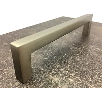 Nábytkové kování In-Design Nábytková úchytka Mily nikl broušený VPP Rozteč úchytky (mm): 192