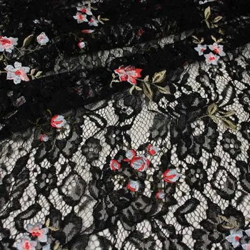 Krajka černá, barevný květ, š.140