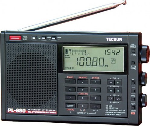 Tecsun PL-680, přehledový přijímač