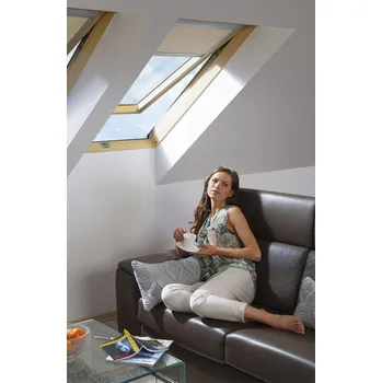 Okno Výklopně-kyvné okno FAKRO FPP-V U5 preSelect MAX Rozměry oken: 03 66x98 cm