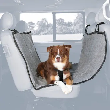 Ochranný autopotah Trixie Autopotah na zadní sedadla fleece/polyester 1,35 x 1,50 m