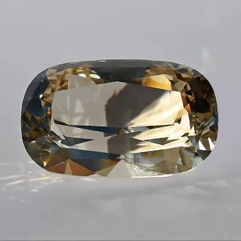 Přírodní kámen Citrín z Vysočiny 38x24mm, 125ct /VIDEO/