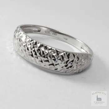 Prsten Zlatnictví U Kostela Dámský prsten z bílého zlata YZ1821B 52 100-15636698