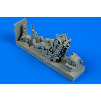 Plastikový model Aerobonus 1/32 Soviet Fighter Pilot with ejection seat for Su-27
