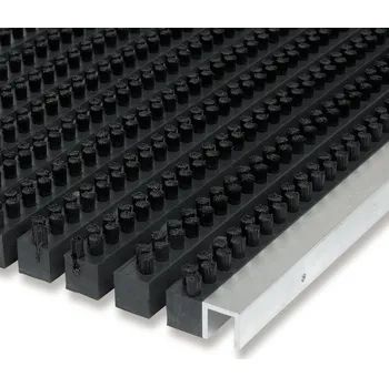 Rohožka Plastová kartáčová vstupní rohož FLOMA Wellbru - 100 x 150 x 2,2 cm