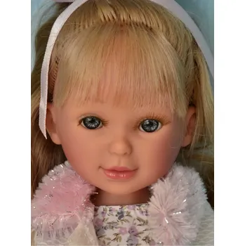 Panenka Realistická panenka Paulina v růžovém kabátku od firmy Vestida de Azul (španělská panenka - 33 cm)