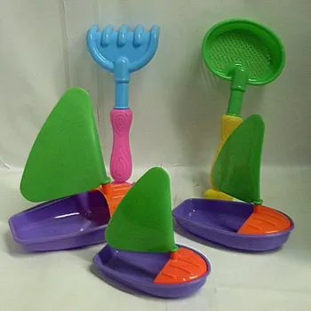 Hra na zahradu Lodičky do vody i na písek 3 kusy sada pro dětis hrabičkami a sítkem jako lopatka
