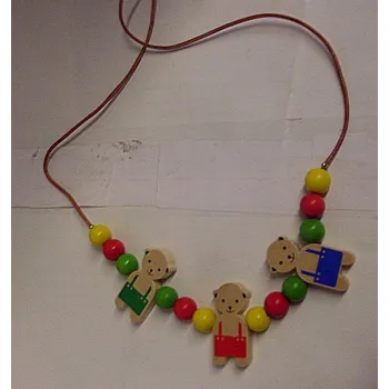Náhrdelník Korále dřevěné Medvídci náhrdelník na krk s koženou šňůrkou