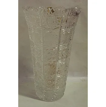 Váza Váza skleněná broušená křišťálová české výroby jemný brus O 329 nerovný okraj Vanda