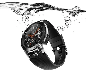 Chytré hodinky Samsung Galaxy Watch ve vodě