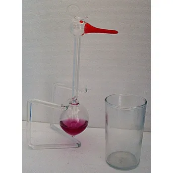 Čáp skleněný pijící vodu kývající Maxi retro dekorace červený