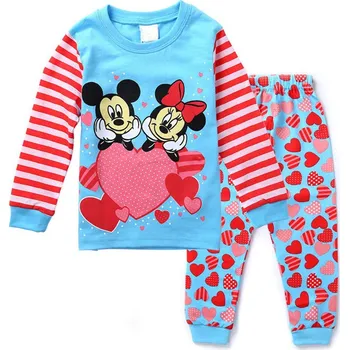 Mickey a Minnie Minnie pyžamo modré Věk: 6T, Motiv: Mickey a Minnie srdíčka