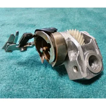 Příslušenství k šicímu stroji chapač kompletní Veritas Famula - original celý mechanismus