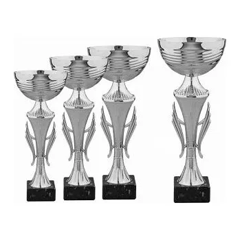 Pohár stříbrný s ozdobou na noze - Výška: 30cm Text: Stříbrný kovový štítek Barva: Stříbrná